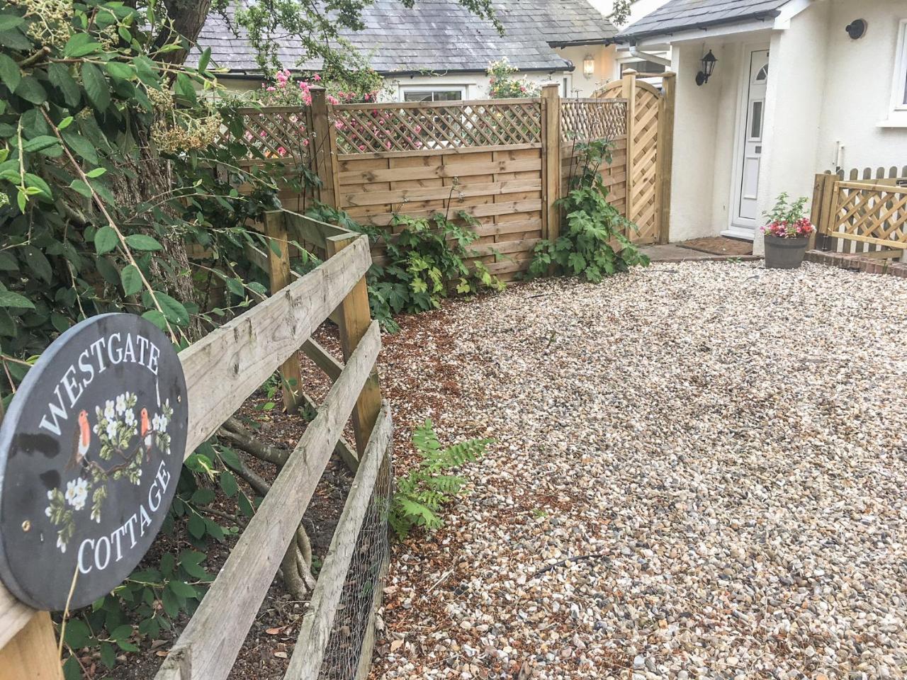 Westgate Cottage Ситингбърн Екстериор снимка